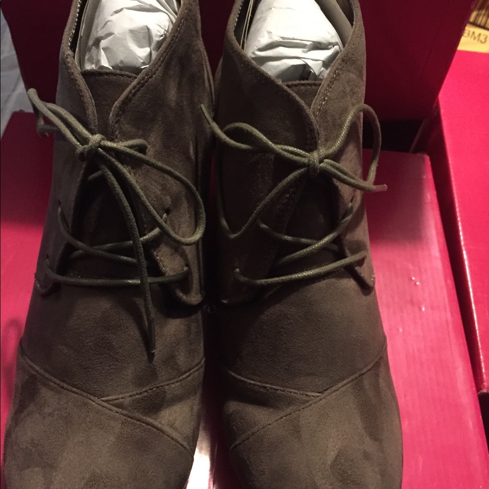 Dream Pairs Wedges - Picture 2 of 4